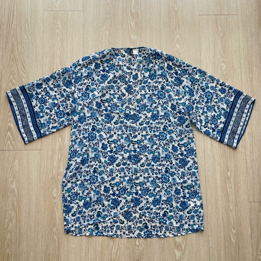 H&M Chiffon Kimono Cape Parsley Boho Top Blue White Size Small